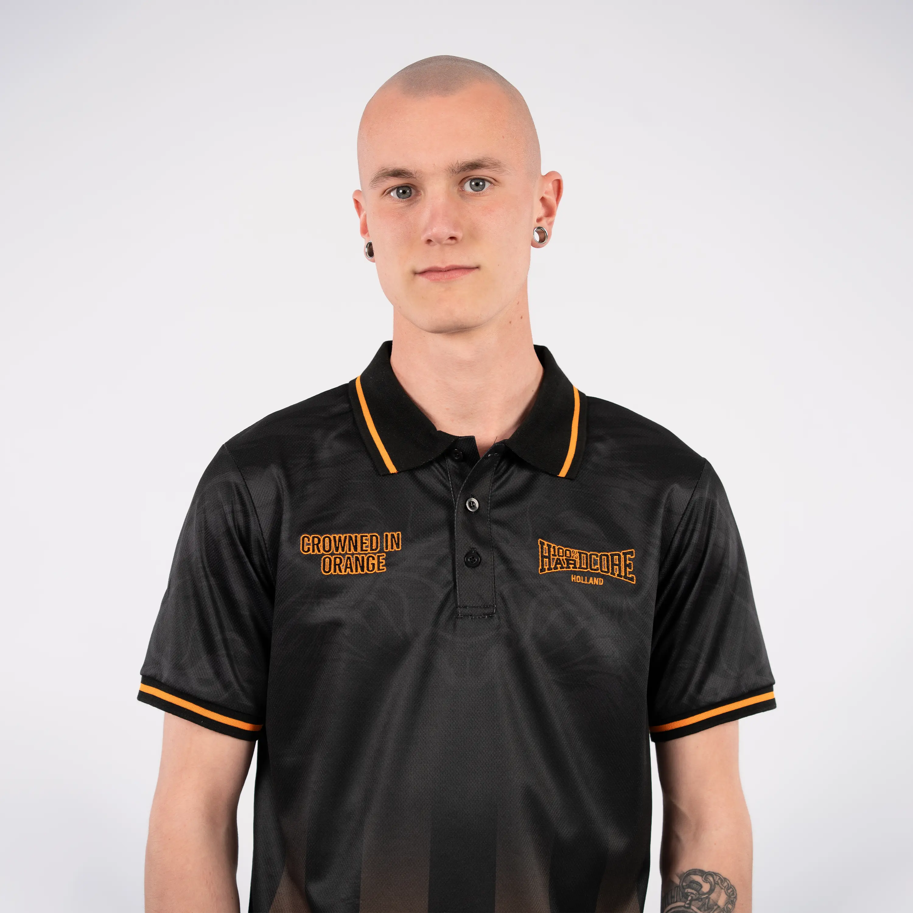 100% Hardcore Soccershirt Crowned - Image 5