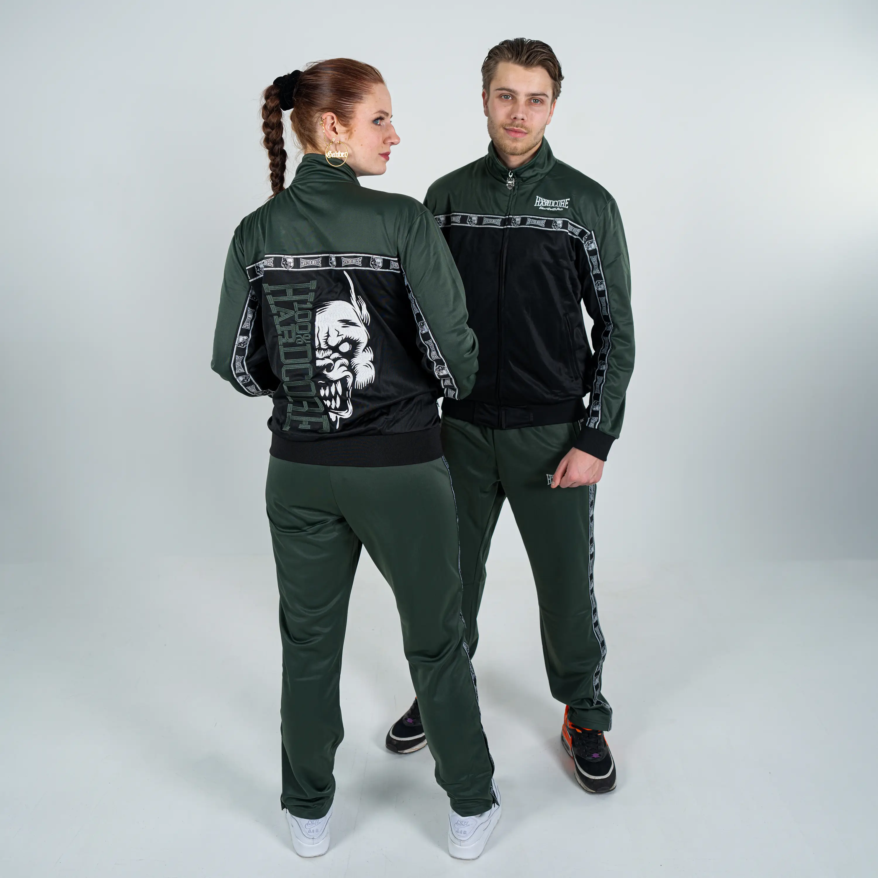 100% Hardcore Trainingsuit Essential Dark Green - Image 2