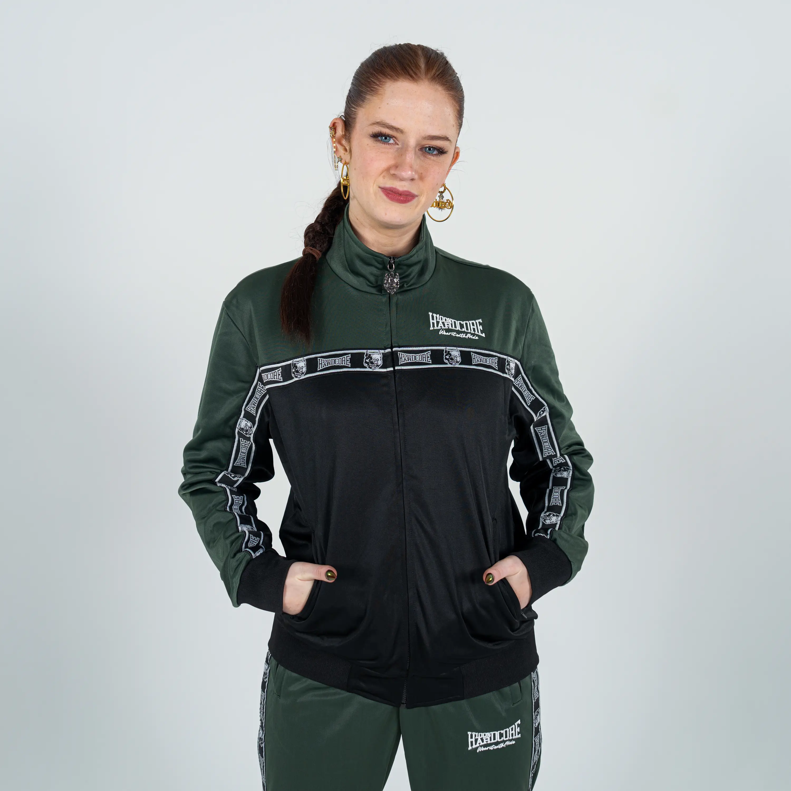 100% Hardcore Trainingsuit Essential Dark Green - Image 4