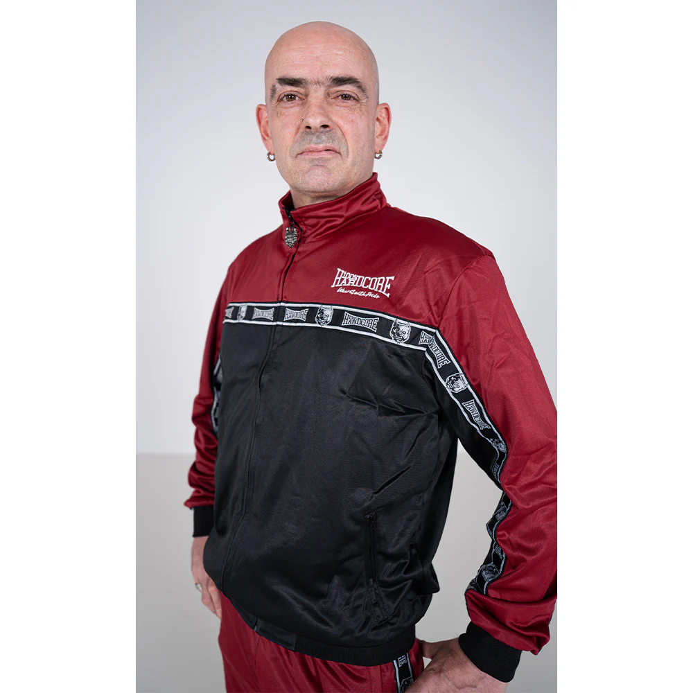 100% Hardcore Trainingsuit Essential Red/Black - Image 3