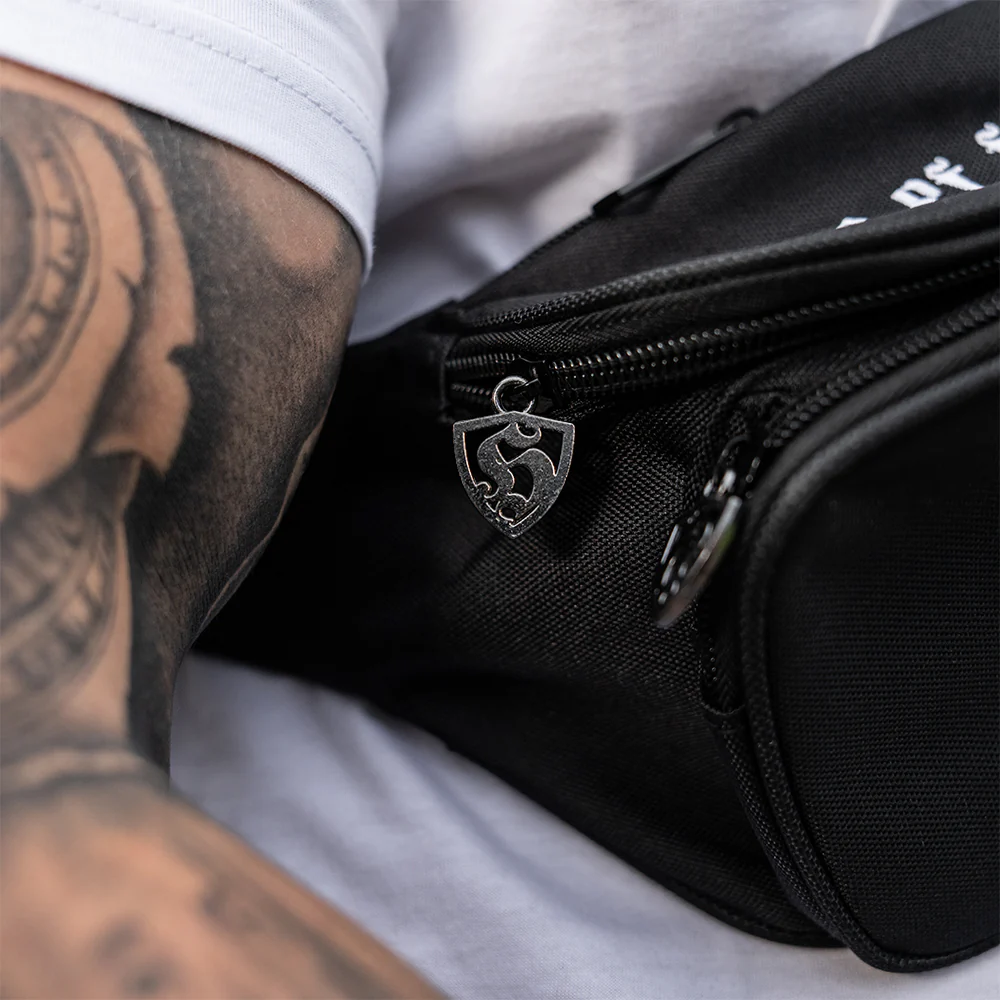 Hooligan Streetwear Hipbag Home of Football - Image 3