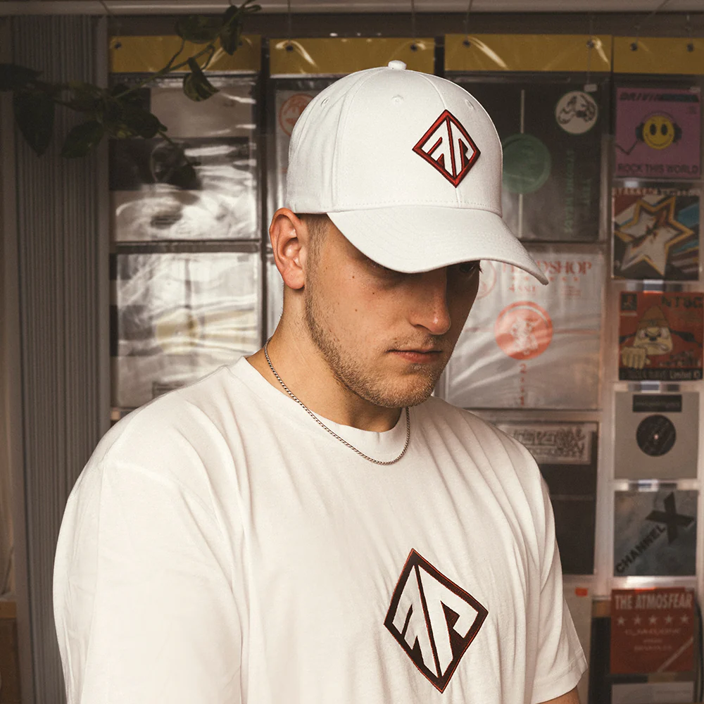 Marc Acardipane 6-Panel Carrier - Image 2