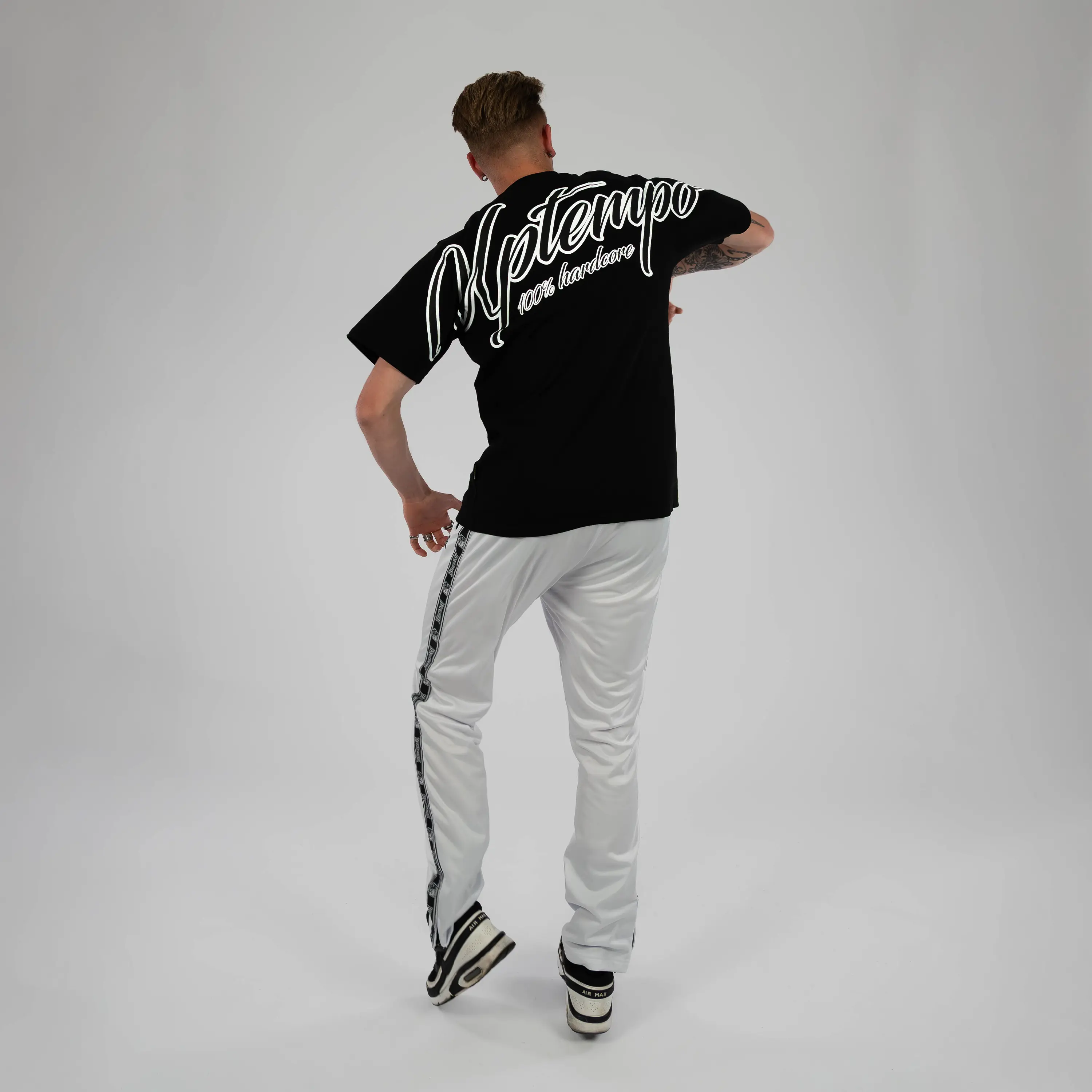 Uptempo T-shirt Signature Black - Image 5